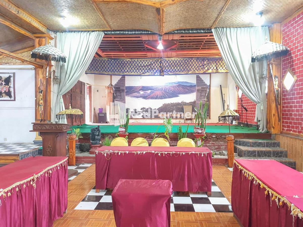 Hotel Yoschi's Bromo Ngadisari Buitenkant foto
