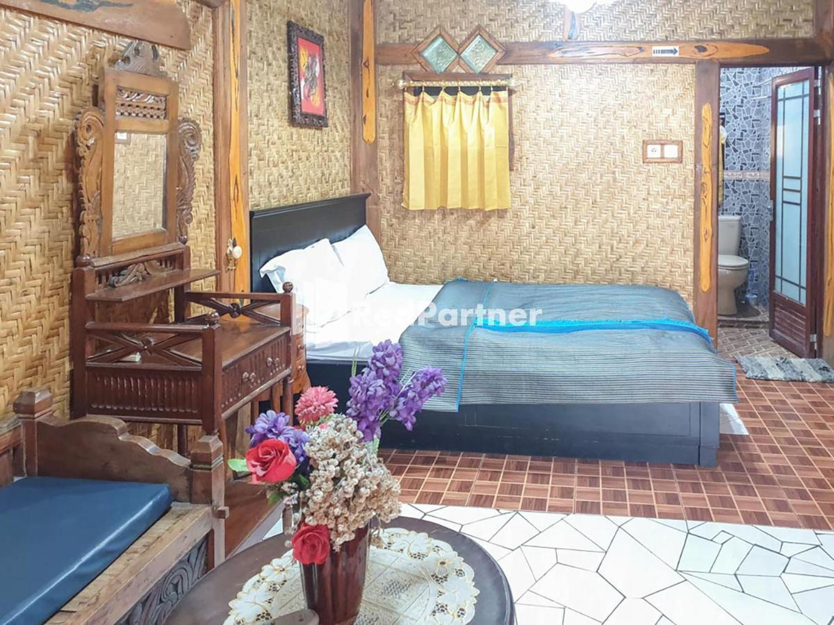 Hotel Yoschi's Bromo Ngadisari Buitenkant foto
